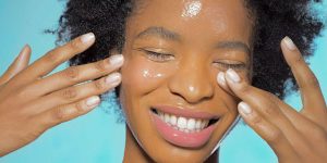 Soothing and Strengthening Sensitive Skin: Embracing a Gentle Skincare Approach